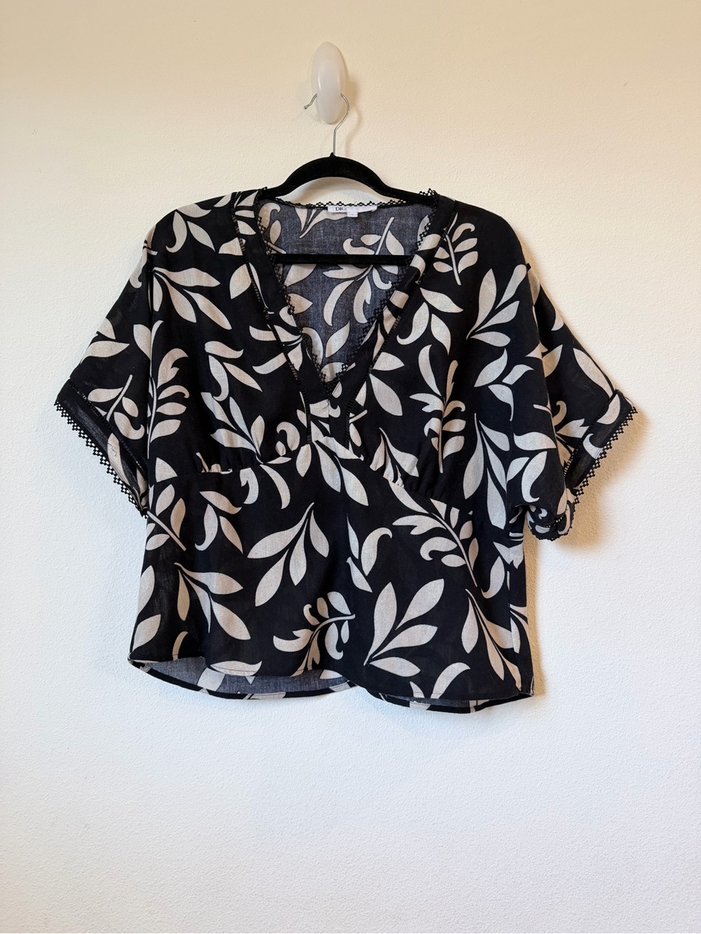 DR2 Black Top with White Leaf Print V-Neck